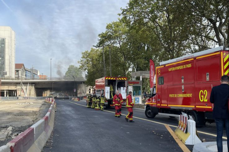 Paris : incendie sous le pont National dans le 13e arrondissement, circulation interrompue