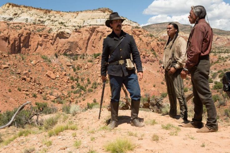 HOSTILES, les photos officielles