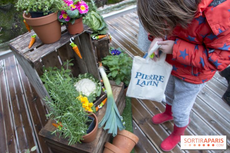 Chasse aux oeufs de Pâques Pierre Lapin au BHV Marais : les photos
