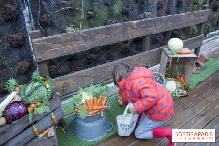 Chasse aux oeufs de Pâques Pierre Lapin au BHV Marais : les photos