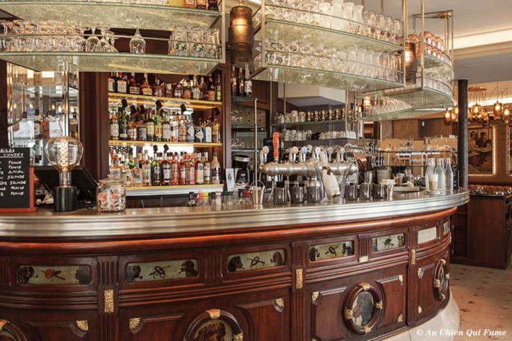 La petite histoire des grands restaurants de Paris : Au Chien Qui Fume, la mémoire des Halles