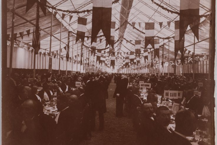 Éphéméride du 22 septembre à Paris : Le gigantesque banquet des maires de France aux Tuileries