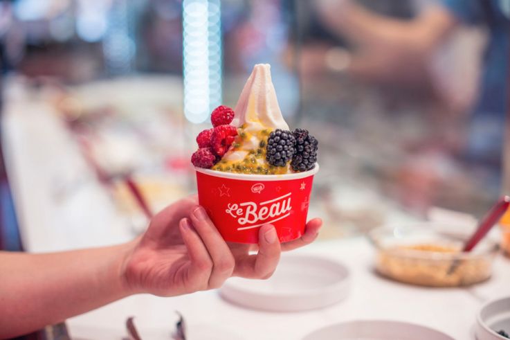 Des yaourts glacés rafraichissants chez Yogurt Factory