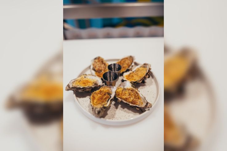 Un bar à huitres éphémère chez Mersea à Beaupassage