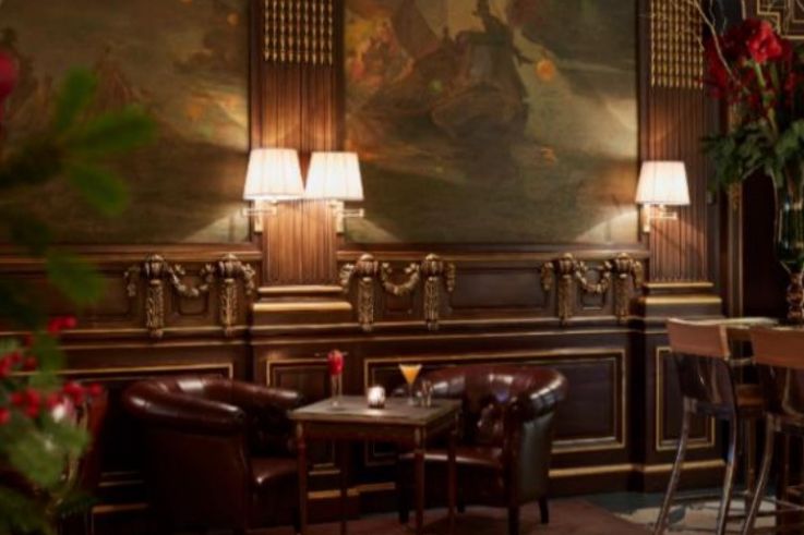 Black Bar, le bar de Noël 2019 du Meurice