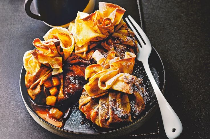 La recette des aumonières de crêpes d'Eric Frechon, chef du Lazare 