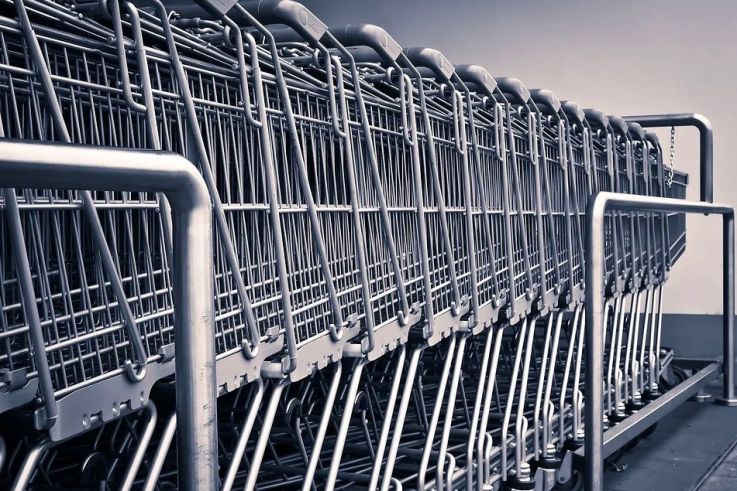 Confinement : Doit-on aller faire ses courses uniquement à côté de chez soi ?