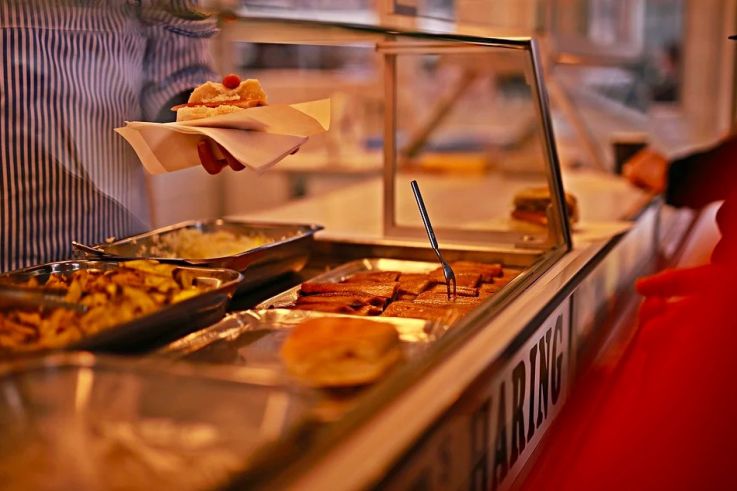 Castex annonce des repas à 1€ dans les restaurants universitaires pour les étudiants boursiers