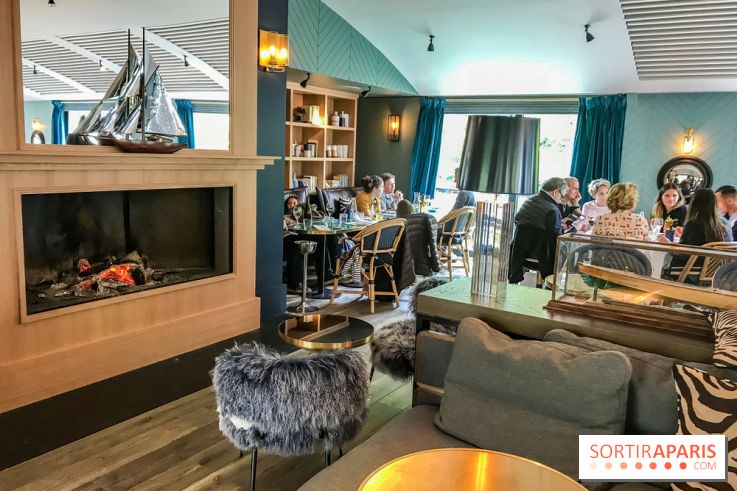 Le River Café, la péniche terrasse-restaurant se renouvelle