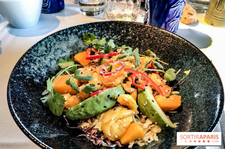 Le River Café, la péniche terrasse-restaurant se renouvelle