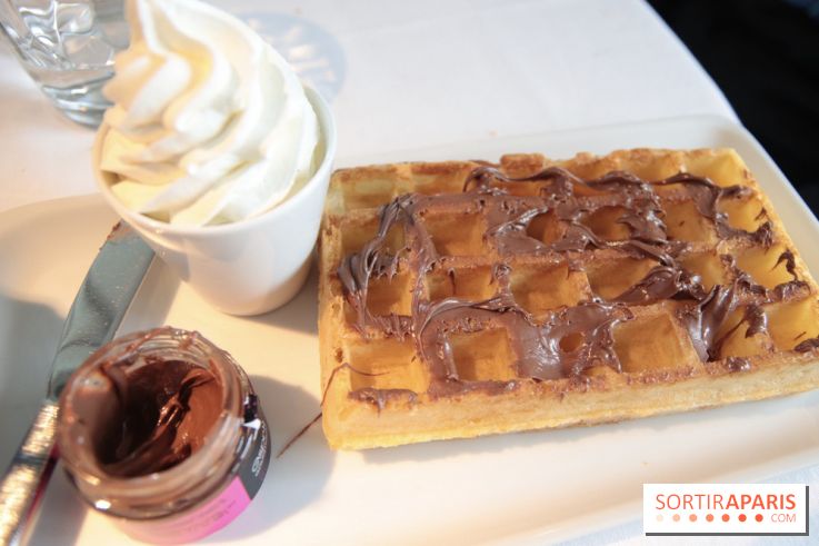 Le River Café, la péniche terrasse-restaurant se renouvelle