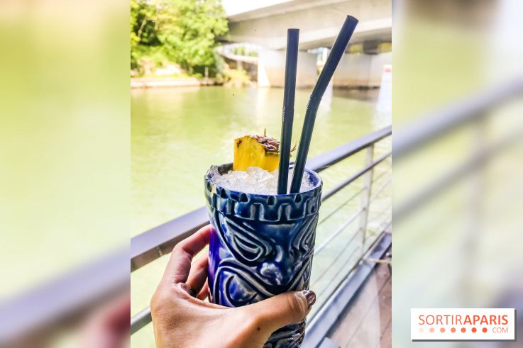 Le River Café, la péniche terrasse-restaurant se renouvelle