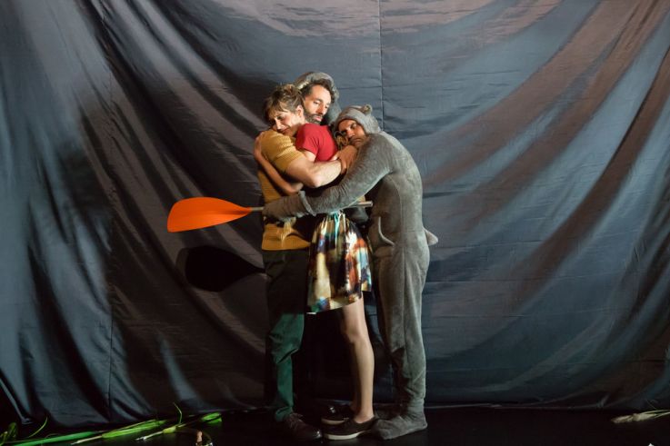 Tristesse et joie dans la vie des girafes de Thomas Quillardet