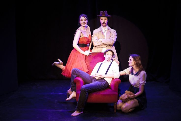 Pourquoi les poètes inconnus restent inconnus à l'Aktéon Théâtre