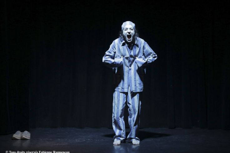 L'Exception : un vibrant hommage à Simone Veil au Théâtre de la Contrescarpe