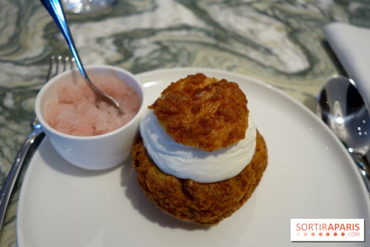 Zebra par Alexandre Giesbert et Julien Ross dans le 16e à Paris