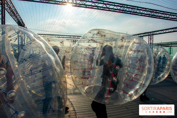 Animation de Bubble Foot sur la Tour Montparnasse