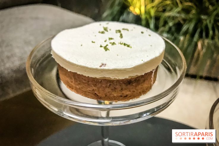 Tea-time Hotel Duo by Kevin Lacote