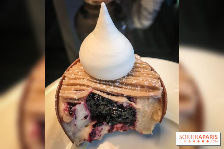 Tea-time Hotel Duo by Kevin Lacote