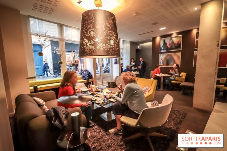 Tea-time Hotel Duo by Kevin Lacote