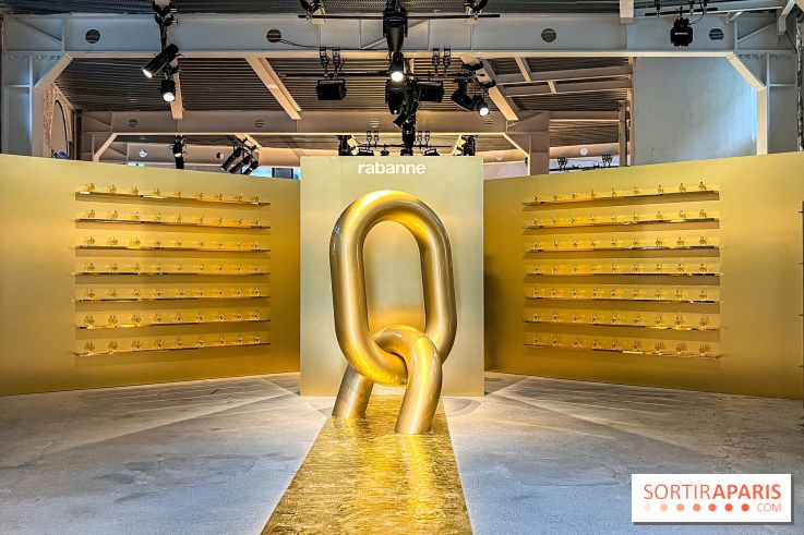 Paris Fashion Week 2024 : Million Gold, le pop up immersif, doré et parfumé de Rabanne   