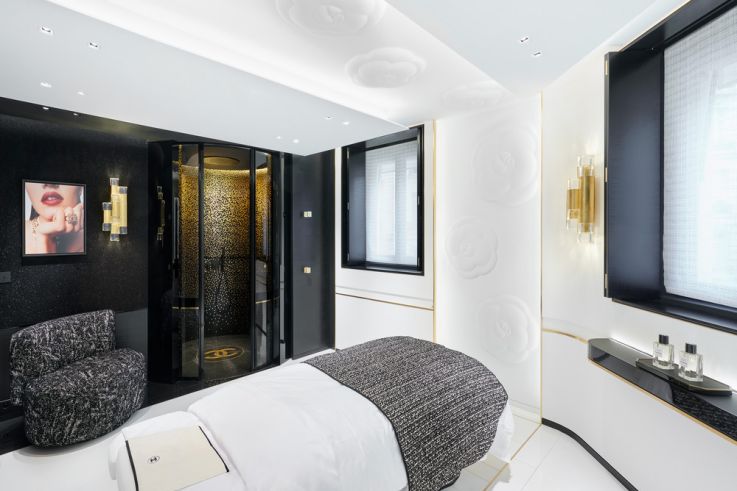 CHANEL ouvre une boutique-institut dans le 16e : la beauté s’offre une maison de maître
