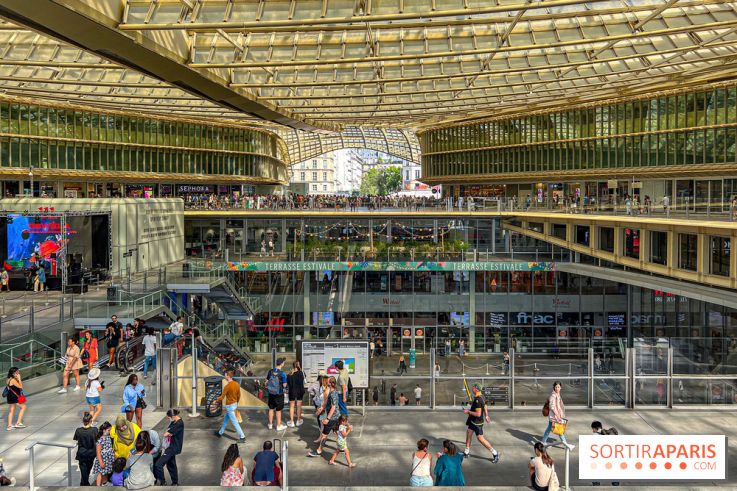 Amel Bent en concert gratuit sous la Canopée du Westfield Forum des Halles, à Paris