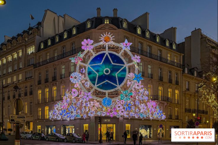 Les illuminations de Noël 2025 de la Maison Dior au 30 Montaigne dès ce week-end à Paris - le thème