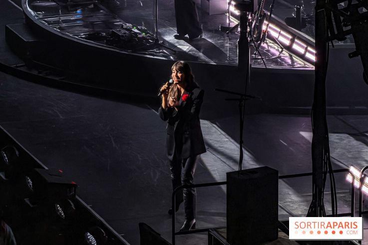 Clara Luciani en concert à l'Accor Arena de Paris en février 2026