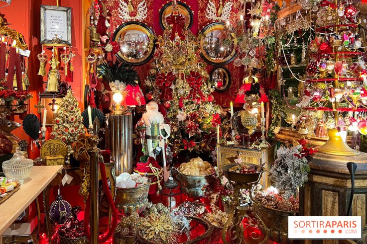 La Maison du Roy, la boutique - royaume des décorations de Noël sur les Grands Boulevards, à Paris