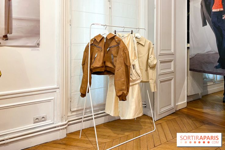 Paris Fashion Week 2023 : une exposition mode gratuite dans un appartement haussmannien à Paris