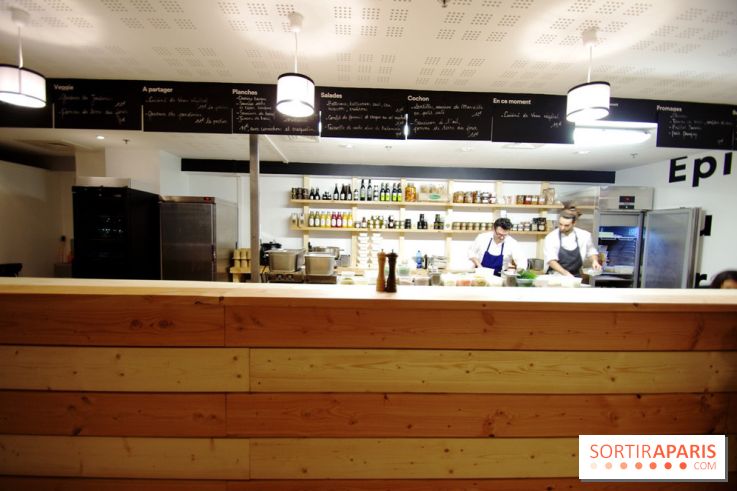 Ground Control des Champs à Paris