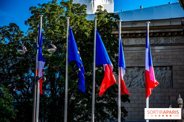 Visuel Paris drapeaux