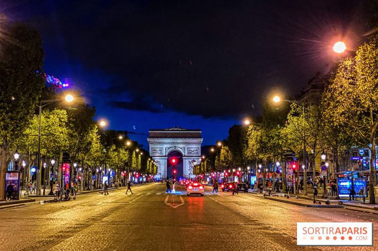 Visuel Paris Arc de Triomphe Champs Elysées nuit