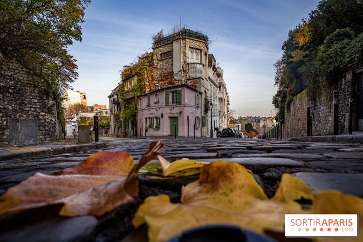 Visuel Paris - maison rose - automne