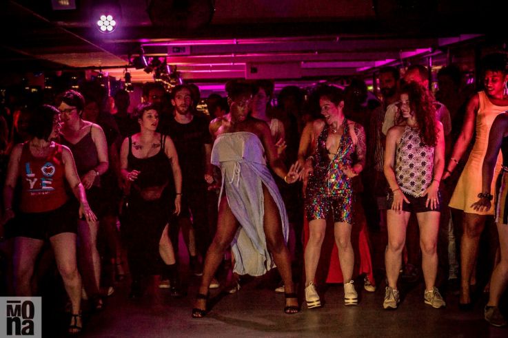 Mona w/ Homoelectric Manchester à la Bellevilloise