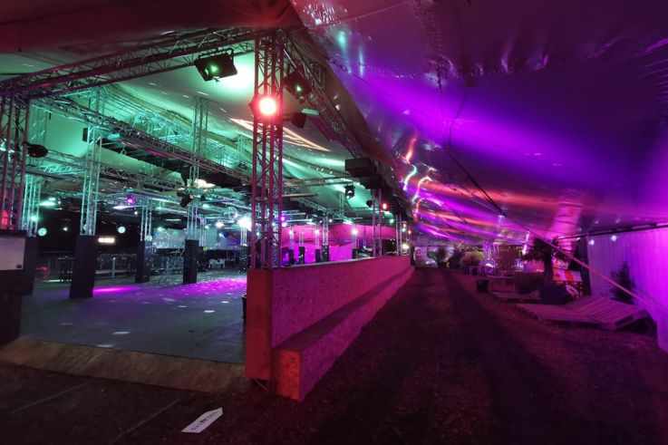 Dehors Brut se métamorphise et passe en mode indoor pour l'hiver 