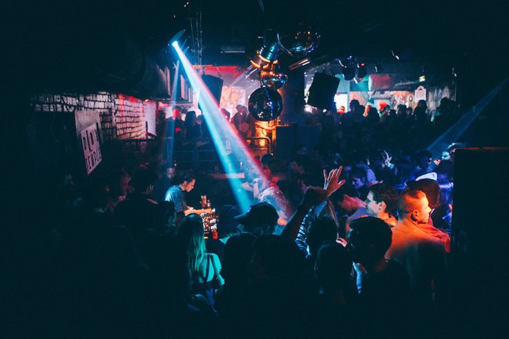 Rinse France fête ses 6 ans à La Machine du Moulin Rouge