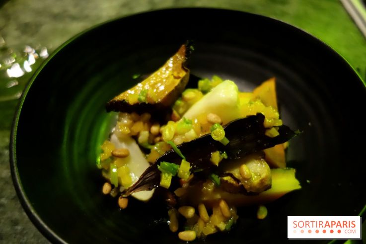 Poussin aux Batignolles à Paris, les photos