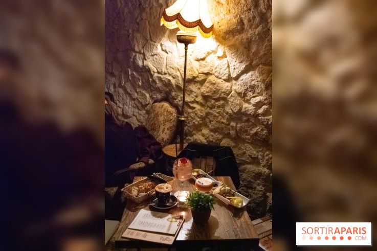 The 46 Bar, un coffee-shop et bar à cocktails à Paris