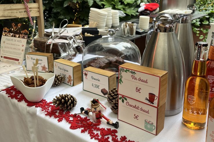 Marché de Noël 2023 de l'hôtel Renaissance République : créateurs, gourmandises, ateliers & concerts