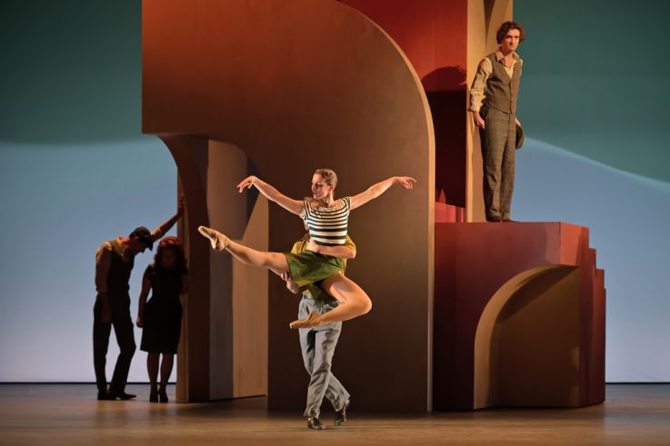 Pulcinella de Stravinsky & L'Heure espagnole de Ravel en mars à l'Opéra-Comique