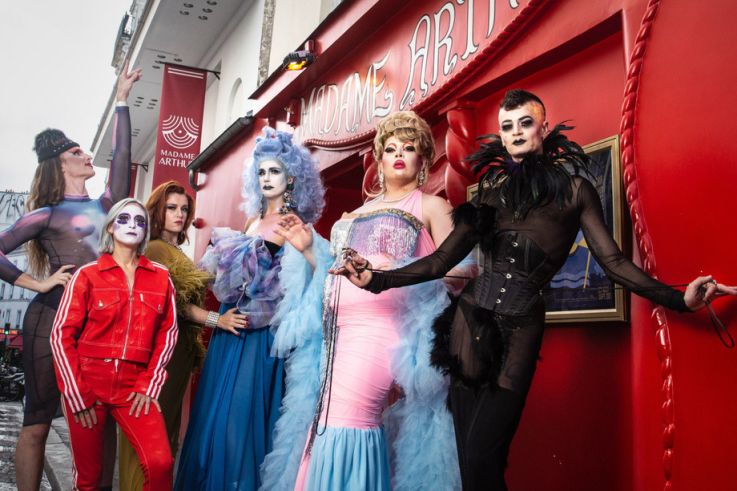 Madame Arthur : cabaret travesti et club parisien