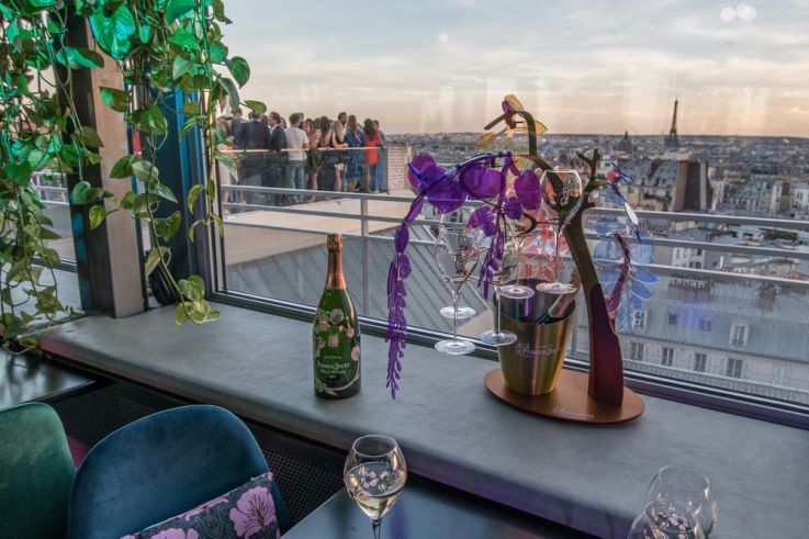 La terrasse Hypernature by Perrier-Jouët