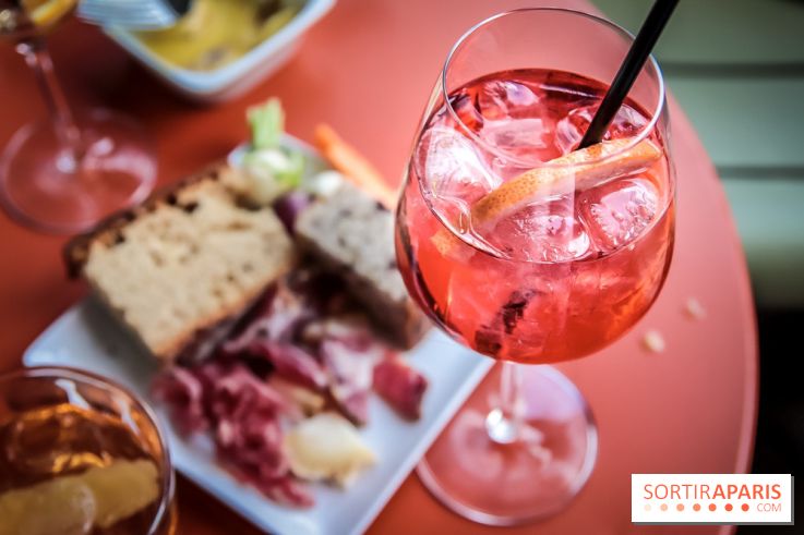 Café la Jatte passe en mode Corse - Photos