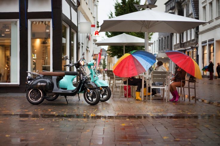 Stationnement payant des deux roues : en Île-de-France, l'exemple de Vincennes et Charenton