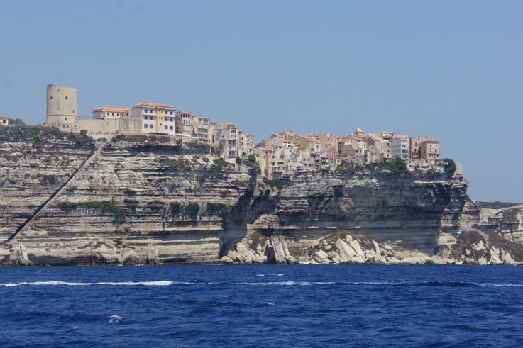 Covid : de nouvelles restrictions sanitaires en Haute-Corse