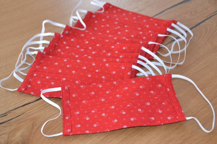 Covid : 50 millions de masques bientôt distribués aux plus précaires