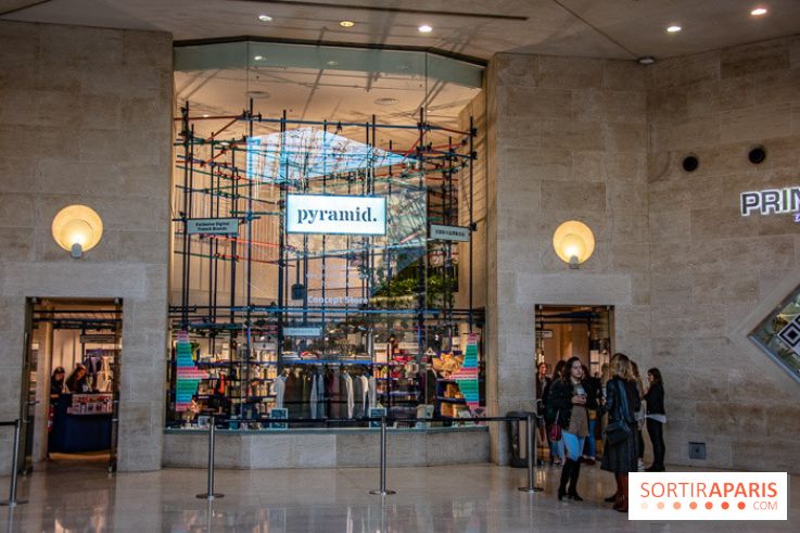 Pyramid., le concept store tendance au Carousel du Louvre
