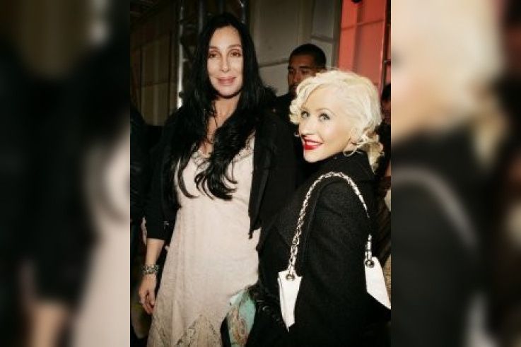 Cher et Christina Aguilera dans Burlesque